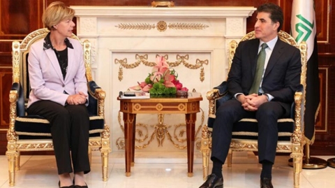 نيجيرفان بارزاني يؤكد على التنسيق بين البيشمركة والجيش العراقي لحماية 